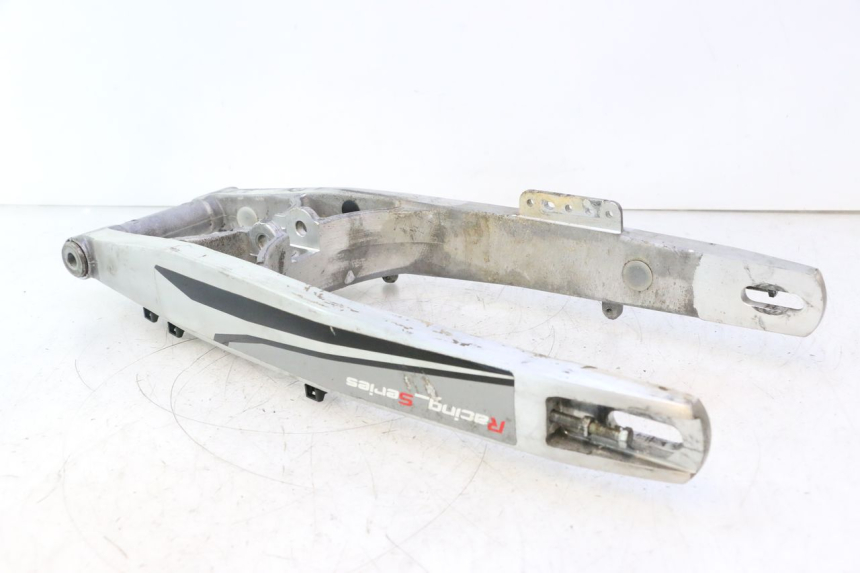 photo de FORCELLONE RIEJU MRT PRO SUPERMOTARD 50 (2007 - 2018) - Caratteristiche distintive