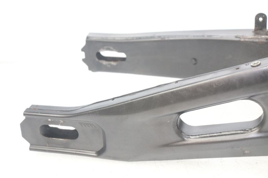 photo de BRACCIO OSCILLANTE YAMAHA MT-07 MT07 ABS 700 (2014 - 2017) - Vista d'insieme del prodotto