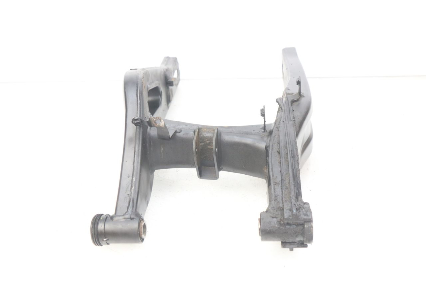 photo de BRACCIO OSCILLANTE YAMAHA MT-07 MT07 ABS 700 (2014 - 2017) - Stato della superficie e materiale