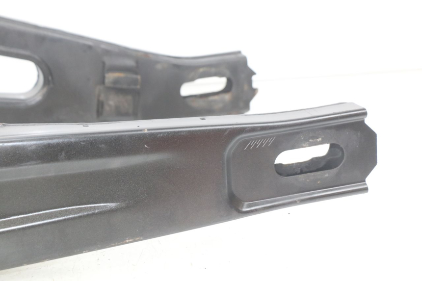 photo de BRACCIO OSCILLANTE YAMAHA MT-07 MT07 ABS 700 (2014 - 2017) - Marcature e riferimenti originali