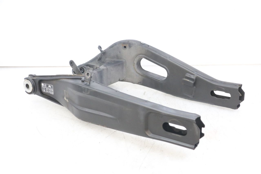 photo de BRACCIO OSCILLANTE YAMAHA MT-07 MT07 ABS 700 (2014 - 2017) - Stato della superficie e materiale