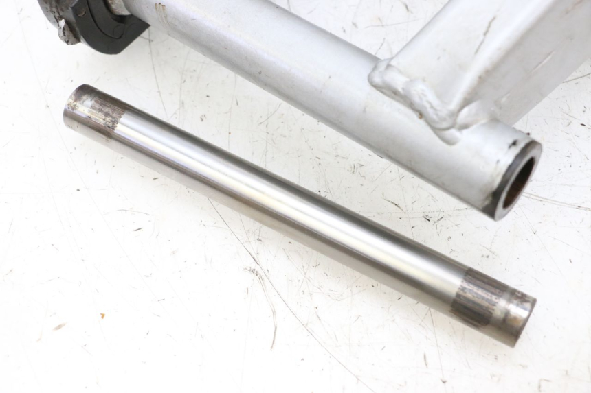 photo de BRACCIO OSCILLANTE HONDA NSR R 125 (1994 - 2003) - Dettaglio del componente