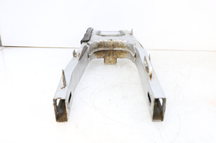 photo de BRACCIO OSCILLANTE HONDA NSR R 125 (1994 - 2003) - Dettagli dei punti di fissaggio