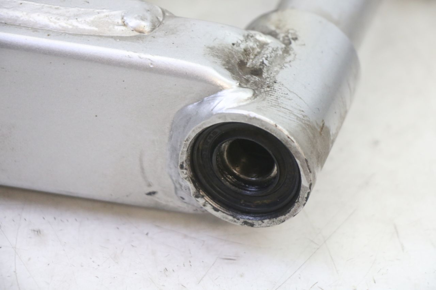 photo de Braccio oscillante HONDA NTV DEAUVILLE 650 (2001 - 2006) - Zoom sullo stato d'uso