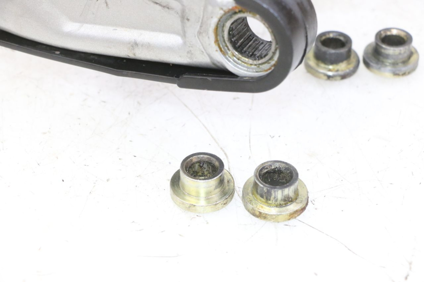 photo de BRACCIO OSCILLANTE APOLLO RFZ 125 - Dettaglio del componente