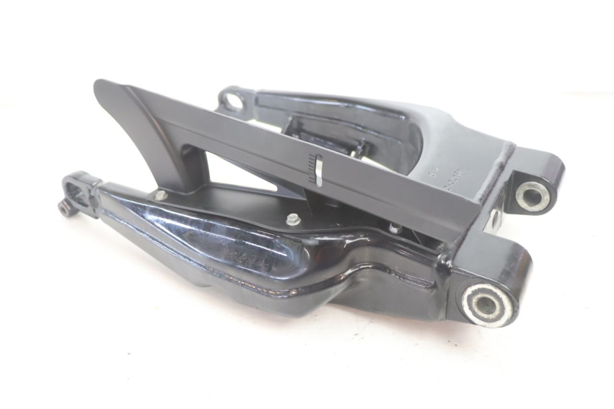 photo de FORCELLONE HARLEY DAVIDSON ROAD GLIDE FLTRXSE 1920 (2018 - 2022) - Primo piano tecnico
