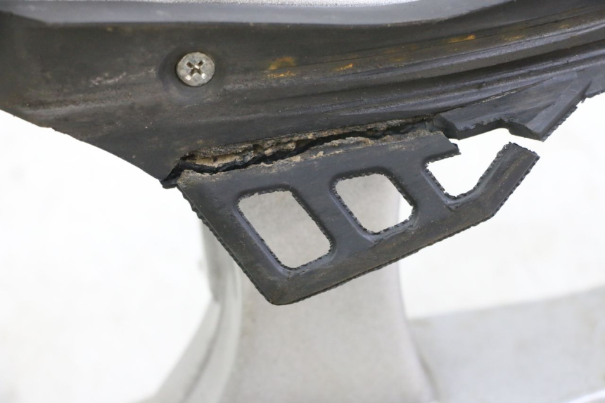 photo de FORCELLONE SMALL MX THUNDER 250 - Zoom sullo stato d'uso