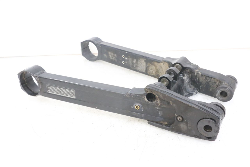 photo de BRACCIO OSCILLANTE TRIUMPH SPEED TRIPLE T301 900 (1994 - 1996) - Ispezione visiva dettagliata