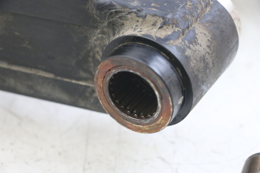 photo de BRACCIO OSCILLANTE TRIUMPH SPEED TRIPLE T301 900 (1994 - 1996) - Zoom sullo stato d'uso