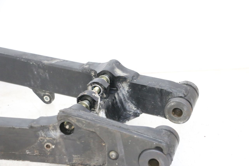 photo de FORCELLONE TRIUMPH SPRINT 900 (1995 - 1998) - Primo piano ad alta risoluzione