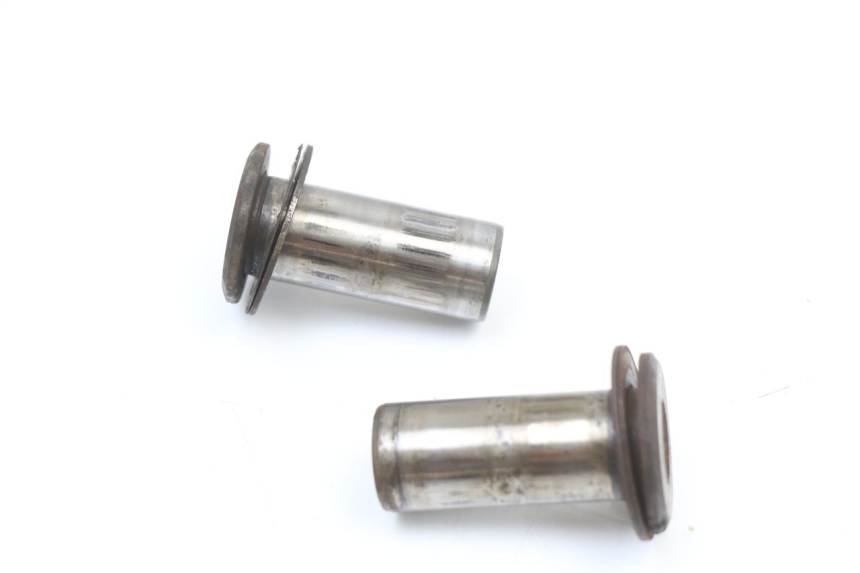 photo de FORCELLONE CAGIVA SUPER CITY 125 (1992 - 1997) - Dettagli dei punti di fissaggio