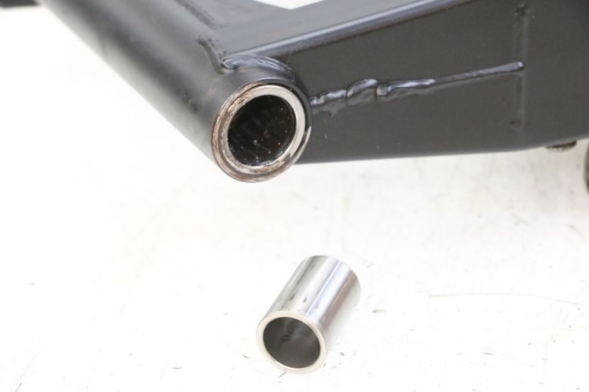 photo de FORCELLONE SUZUKI GSR 750 (2011 - 2017) - Dettaglio del componente