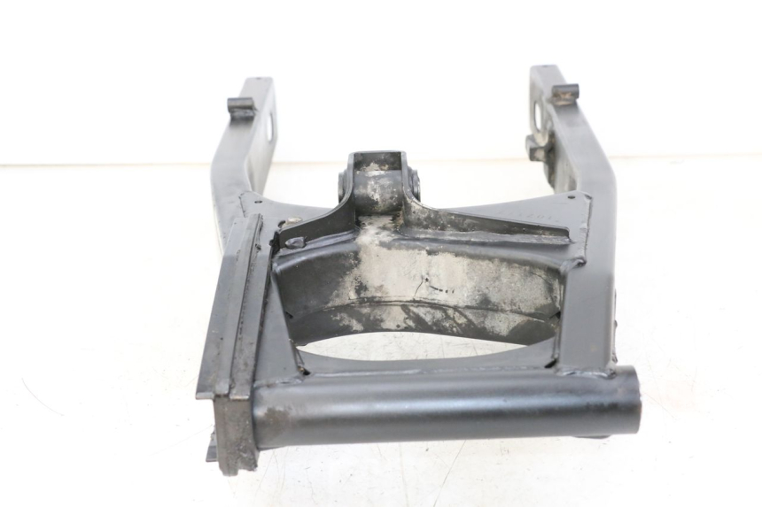 photo de FORCELLONE SUZUKI GSR 750 (2011 - 2017) - Ricambio usato controllato