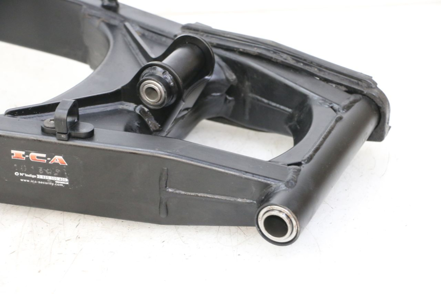 photo de BRACCIO OSCILLANTE SUZUKI GSX F GSXF 650 (2007 - 2015) - Marcature e riferimenti originali