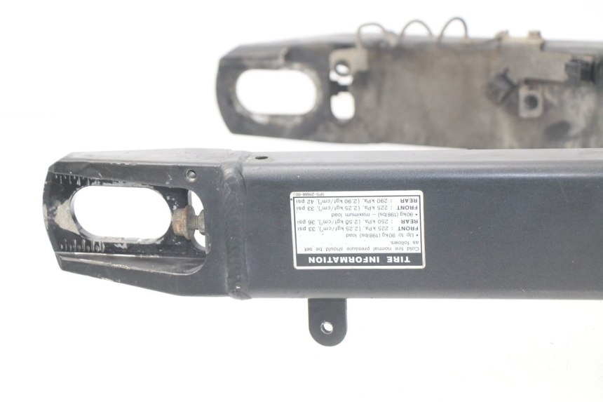 photo de Braccio oscillante YAMAHA TDM ABS 900 (2002 - 2014) - Primo piano tecnico