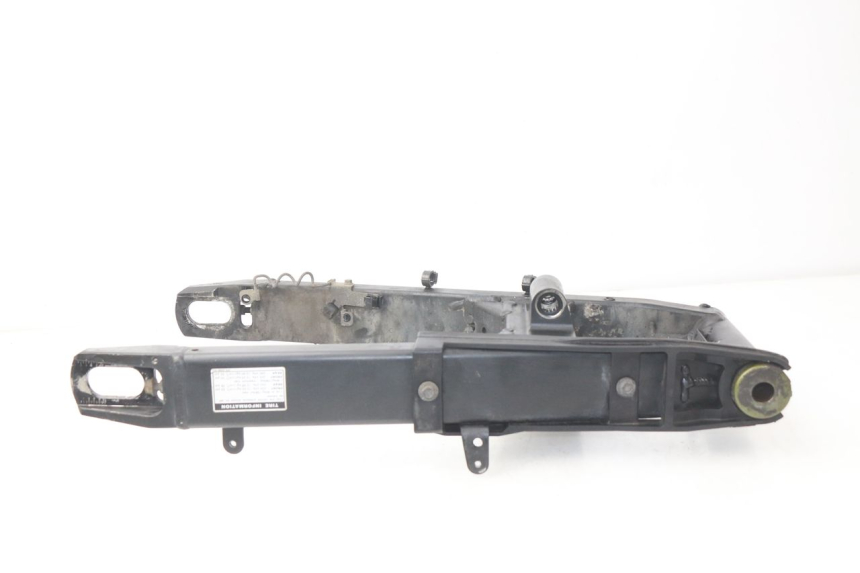 photo de Braccio oscillante YAMAHA TDM ABS 900 (2002 - 2014) - Dettagli dei punti di fissaggio