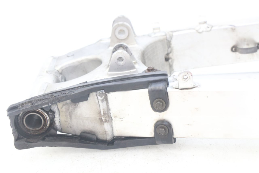 photo de BRACCIO OSCILLANTE SUZUKI TLS TL S 1000 (1997 - 2001) - Stato della superficie e materiale