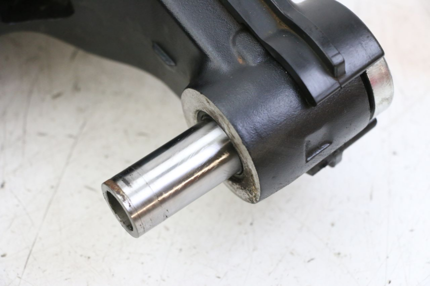 photo de FORCELLONE YAMAHA TRACER 7 700 (2020 - 2024) - Dettaglio del componente