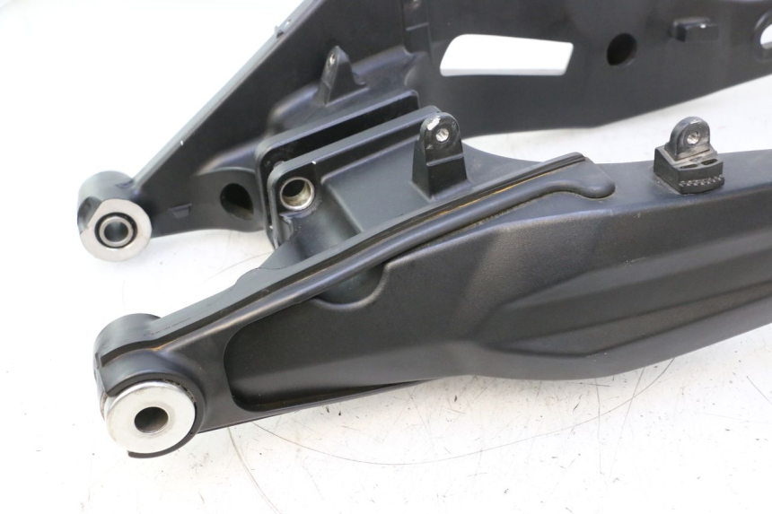 photo de FORCELLONE YAMAHA TRACER 7 700 (2020 - 2024) - Primo piano ad alta risoluzione