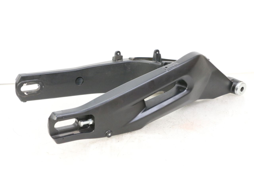 photo de FORCELLONE YAMAHA TRACER 7 700 (2020 - 2024) - Primo piano tecnico