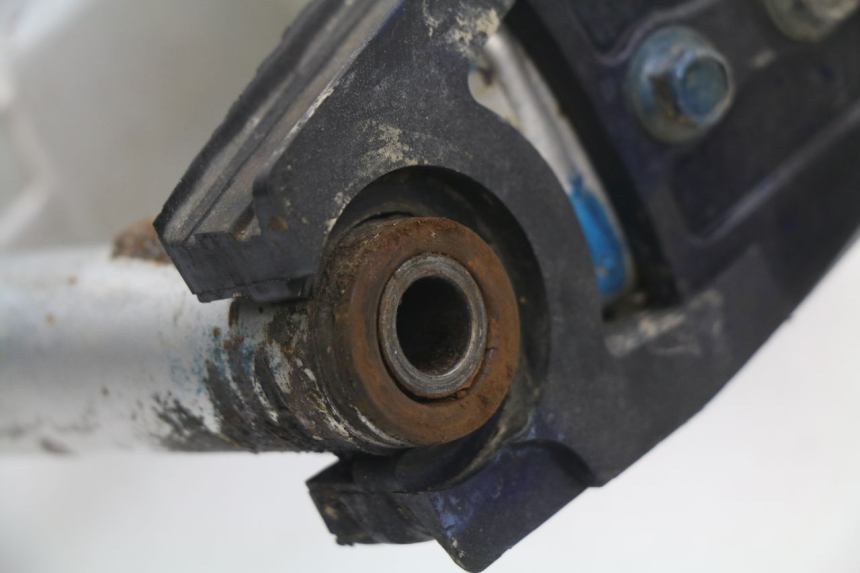 photo de Braccio oscillante YAMAHA TTR 125 (2000 - 2020) - Zoom sullo stato d'uso