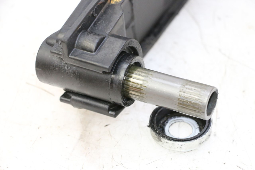 photo de FORCELLONE YAMAHA XJ6 ABS 600 (2008 - 2016) - Primo piano tecnico