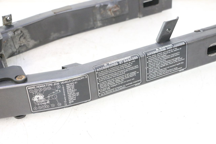photo de FORCELLONE HONDA XLV VARADERO 125 (2007 - 2012) - Stato della superficie e materiale
