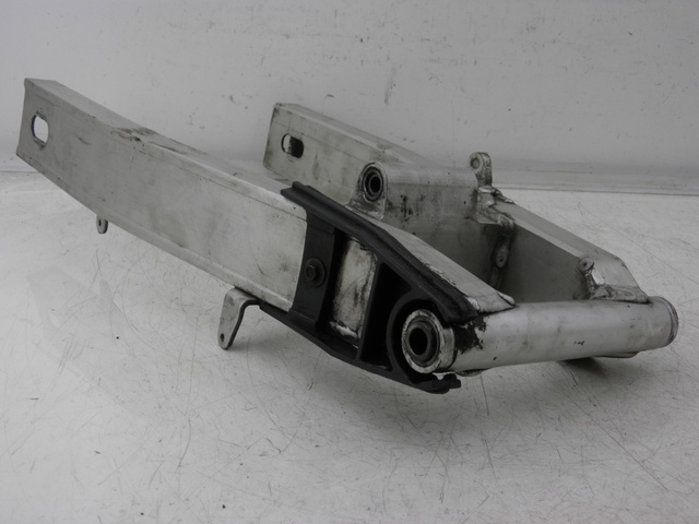 photo de Braccio oscillante YAMAHA FZS FAZER 600 (1998 - 2001) - Vista d'insieme del prodotto