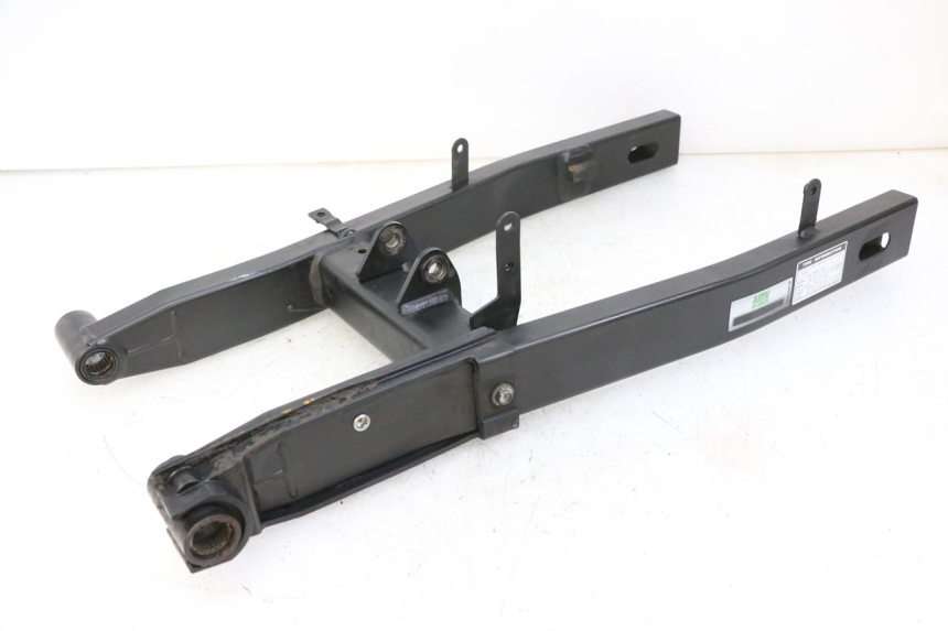 photo de FORCELLONE YAMAHA XJ6 600 (2008 - 2016) - Primo piano tecnico