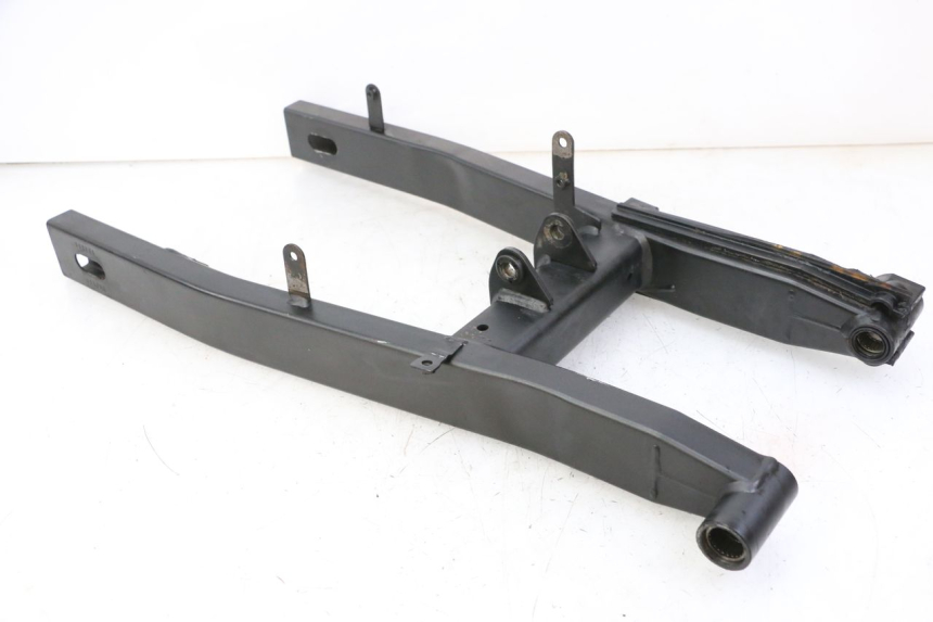 photo de FORCELLONE YAMAHA XJ6 600 (2008 - 2016) - Dettagli dei punti di fissaggio