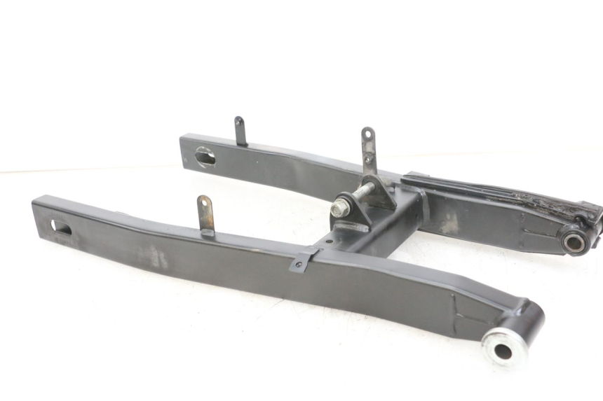 photo de FORCELLONE YAMAHA XJ6 ABS 600 (2008 - 2016) - Stato della superficie e materiale