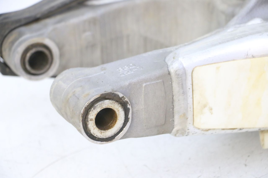 photo de FORCELLONE YAMAHA YZ-F YZF 250 (2014 - 2018) - Panoramica del profilo