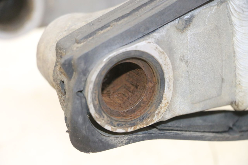 photo de FORCELLONE YAMAHA YZ-F YZF 250 (2014 - 2018) - Primo piano tecnico