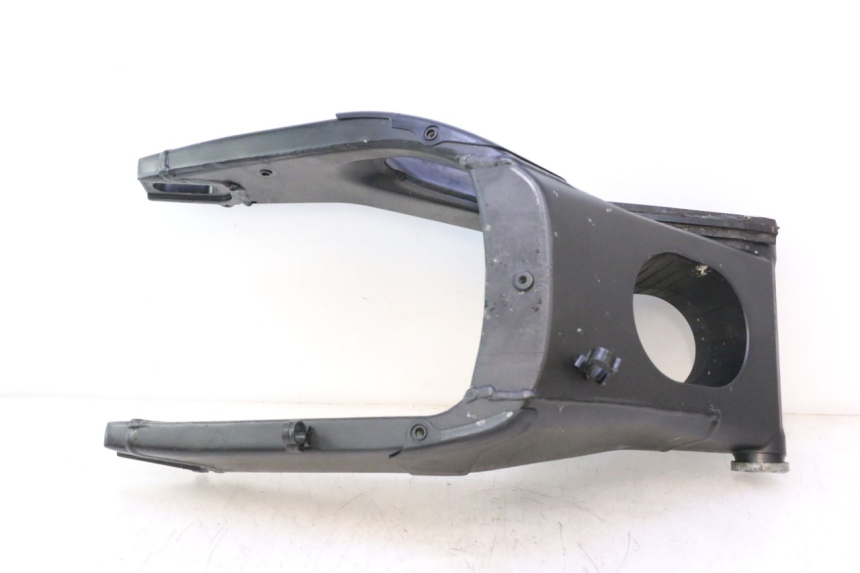 photo de FORCELLONE YAMAHA YZF R6 600 (2008 - 2009) - Caratteristiche distintive