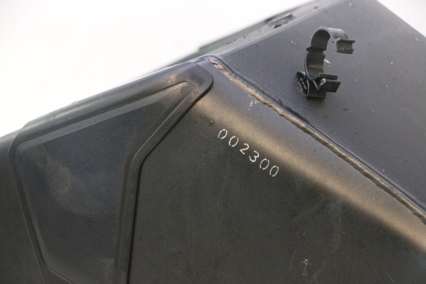 photo de FORCELLONE YAMAHA YZF R6 600 (2008 - 2009) - Stato della superficie e materiale