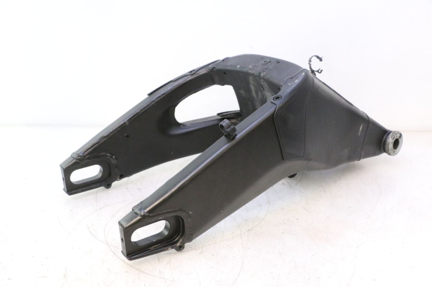 photo de FORCELLONE YAMAHA YZF R6 600 (2008 - 2009) - Marcature e riferimenti originali