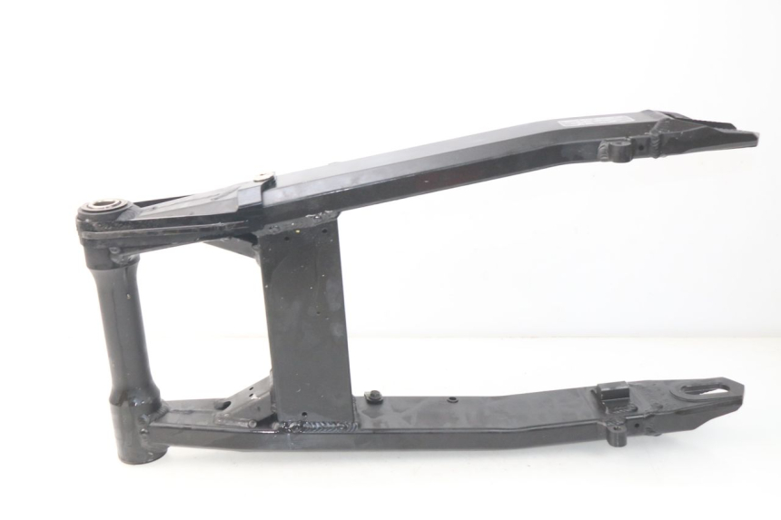 photo de Braccio oscillante KAWASAKI Z Z900 900 (2017 - 2019) - Zoom sullo stato d'uso