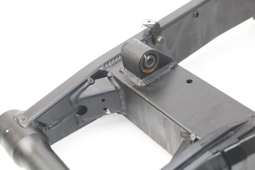 photo de Braccio oscillante KAWASAKI Z Z900 900 (2017 - 2019) - Ricambio usato controllato