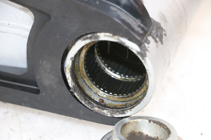 photo de FORCELLONE KAWASAKI ZR 7 750 (1999 - 2004) - Dettaglio del componente