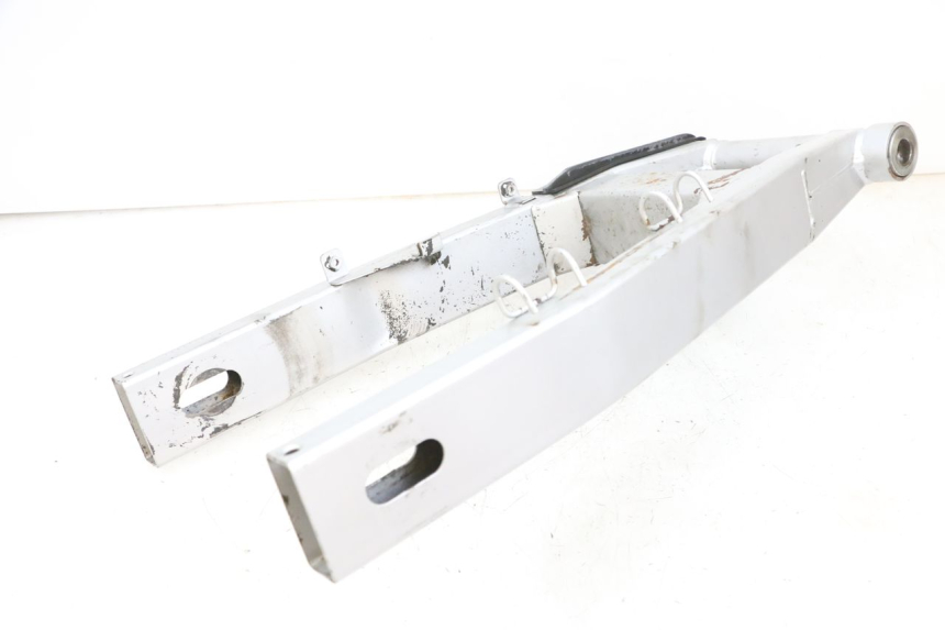 photo de FORCELLONE KAWASAKI ZR 7 750 (1999 - 2004) - Marcature e riferimenti originali