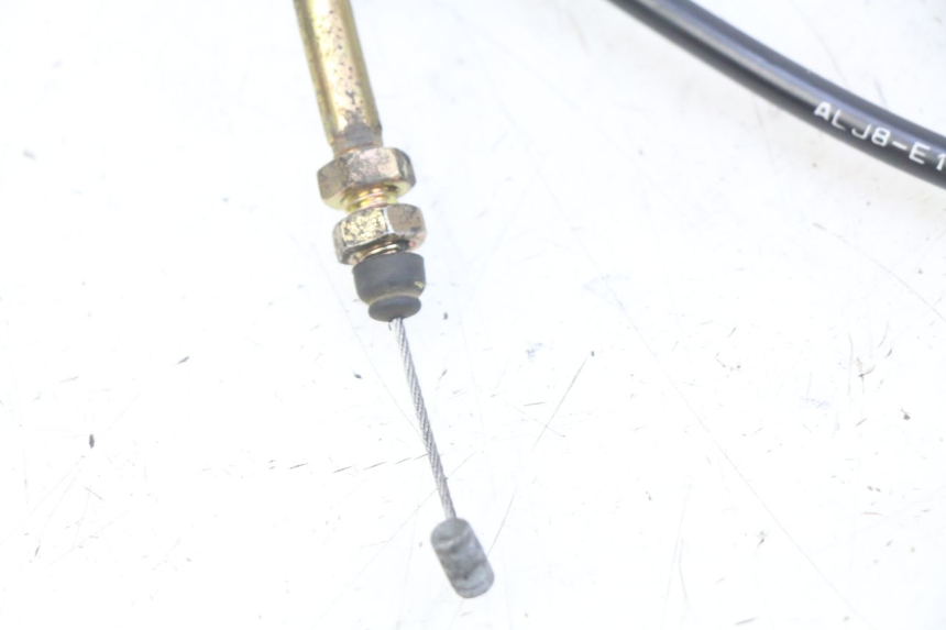 photo de CAVO DELL'ACCELERATORE KYMCO AGILITY 16+ 4T 50 (2018 - 2023) - Primo piano tecnico