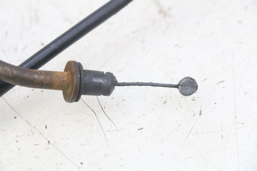 photo de CAVO DELL'ACCELERATORE MBK BOOSTER SPIRIT 50 (1999 - 2003) - Dettagli dei punti di fissaggio