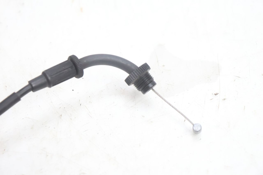 photo de Cavo dell'acceleratore SUZUKI BURGMAN EXECUTIVE ABS 650 (2006 - 2012) - Altra angolazione