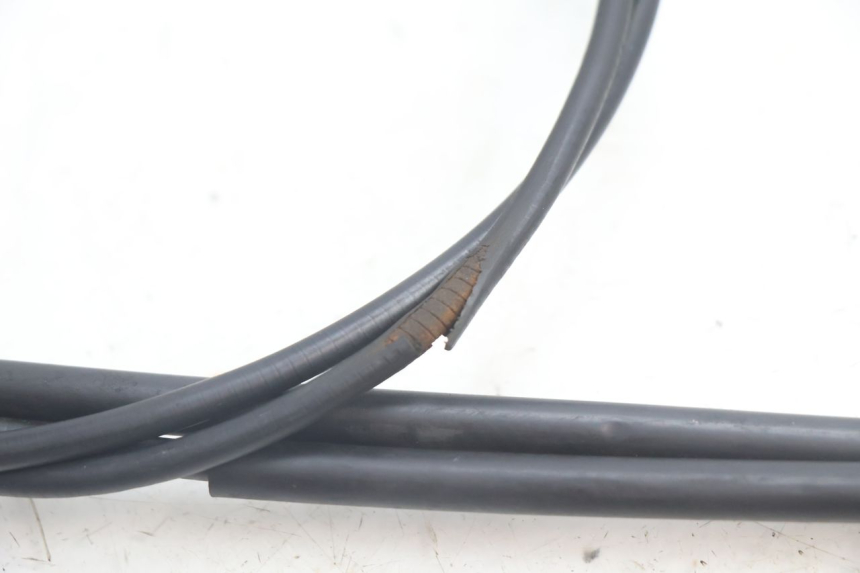 photo de CAVO DELL'ACCELERATORE PEUGEOT BUXY 50 (1993 - 1998) - Zoom sullo stato d'uso