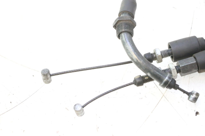 photo de CAVO ACCELERATORE HONDA FJS SILVER WING SILVERWING 400 (2005 - 2008) - Primo piano tecnico