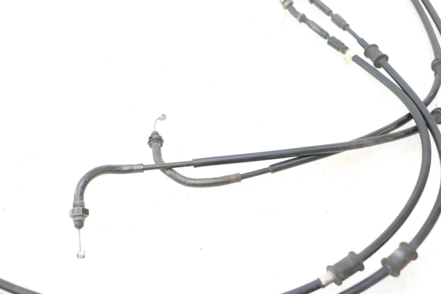 photo de CAVO DELL'ACCELERATORE PIAGGIO LIBERTY IGET S 125 (2016 - 2020) - Zoom sullo stato d'uso