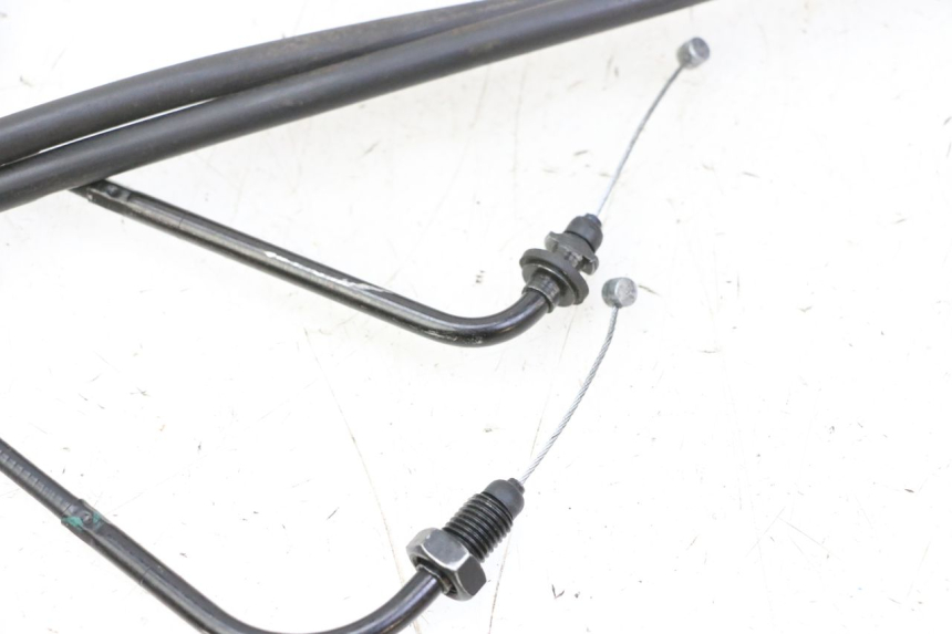 photo de CAVO ACCELERATORE PIAGGIO MP3 HPE 310 (2024 - 2025) - Primo piano tecnico