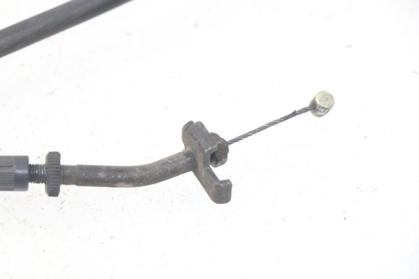 photo de CAVO ACCELERATORE PIAGGIO MP3 125 (2006 - 2014) - Dettagli dei punti di fissaggio