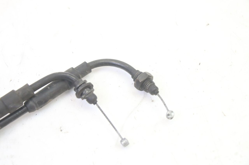 photo de CAVO DELL'ACCELERATORE PIAGGIO MP3 RL 250 (2006 - 2010) - Altra angolazione