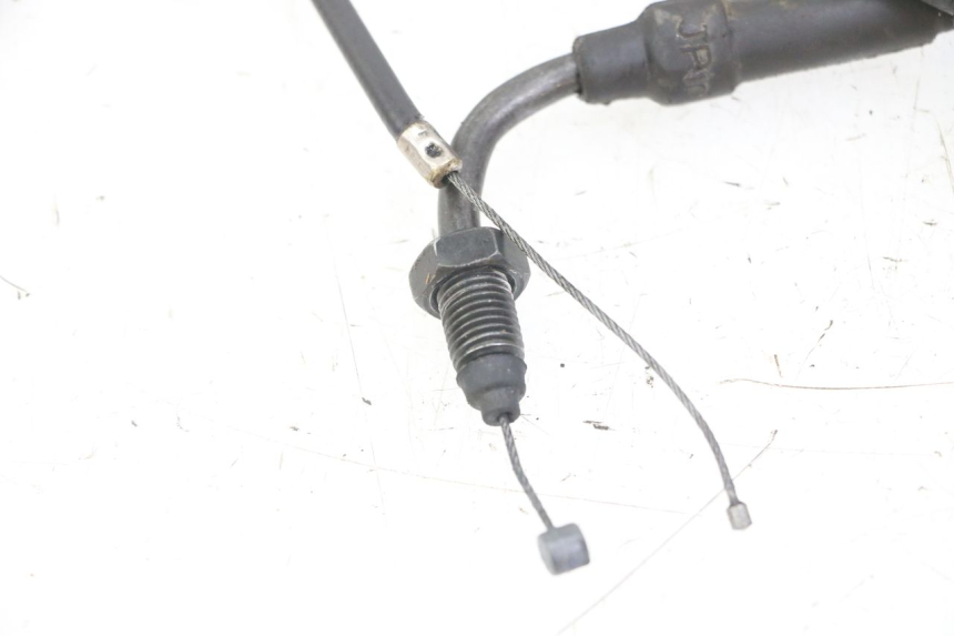 photo de CAVO DELL'ACCELERATORE PIAGGIO NEW TYPHOON 50 (2018 - 2021) - Dettagli dei punti di fissaggio